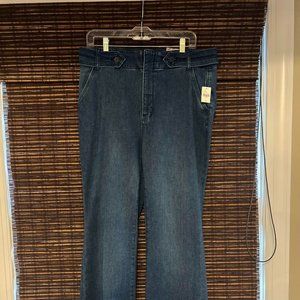 Anthropologie Pilcro Mid Rise Boot Cut Jeans New with Tags